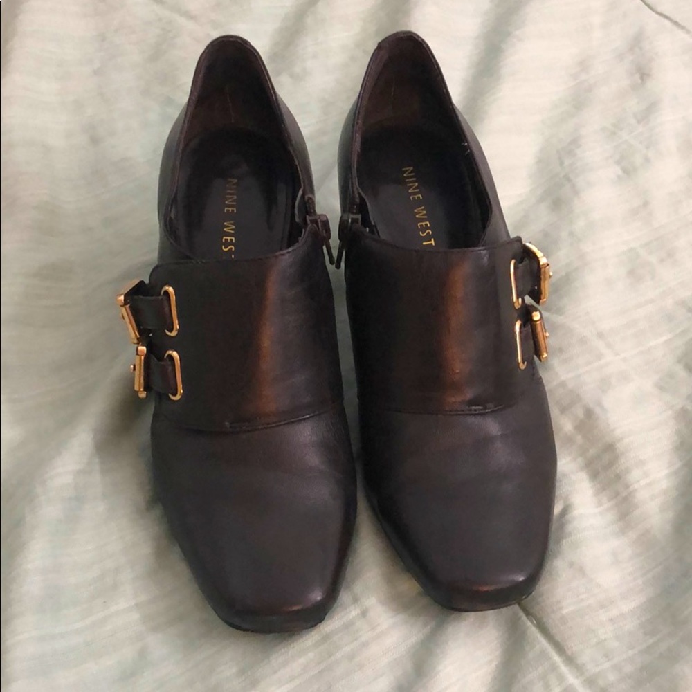 Dark brown Nine West shoes